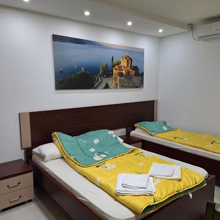 Apartment Delfina Ohrid Exteriör bild